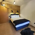 아파트 Aspen I306 라즐로그